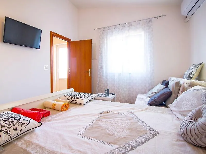 Apartments Dujo Split